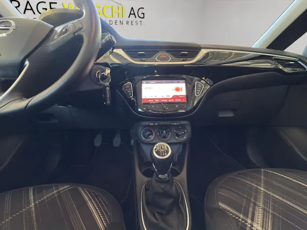 OPEL Corsa E 1.4 Turbo Color Edition