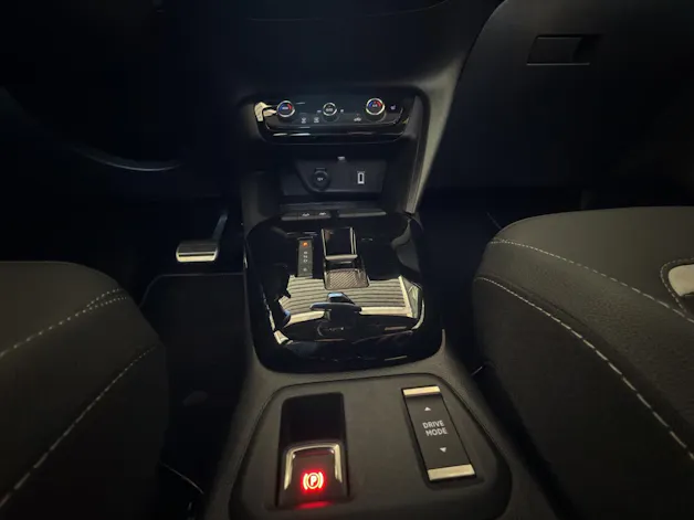 OPEL Corsa F GS Electric