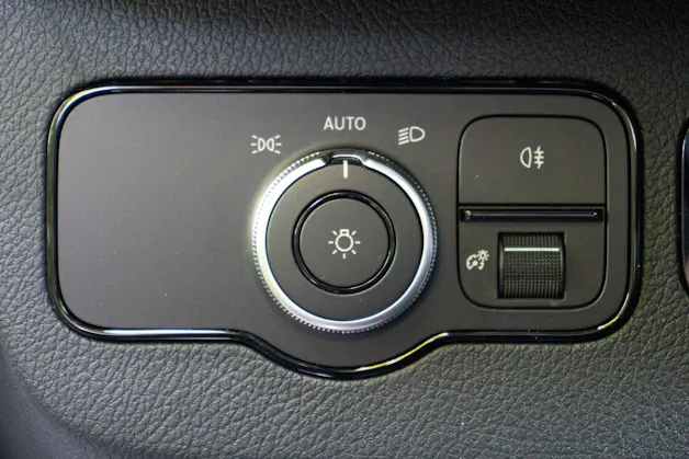 MERCEDES-BENZ Sprinter 319 CDI SELECT Lang