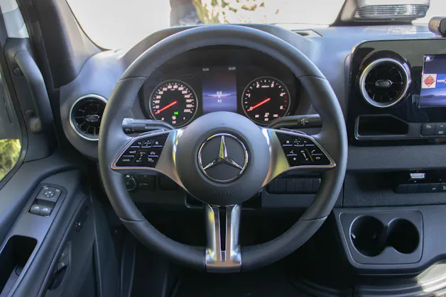 MERCEDES-BENZ Sprinter 319 CDI SELECT Lang