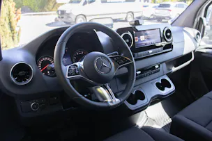 MERCEDES-BENZ Sprinter 319 CDI SELECT Lang