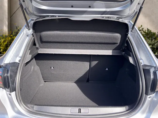 PEUGEOT 208 1.2 Hybrid 145 GT Exclusive