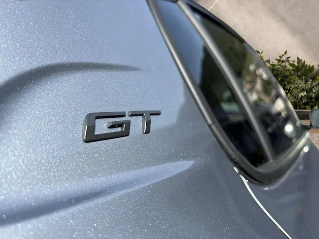 PEUGEOT 208 1.2 Hybrid 145 GT Exclusive
