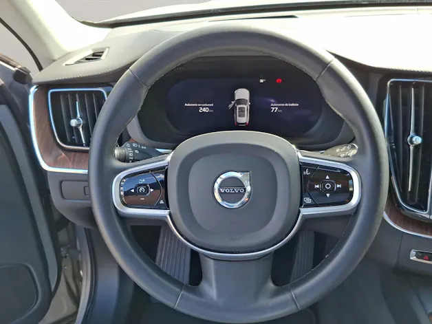 VOLVO XC60 2.0 T8 TE Ultimate Dark eAWD