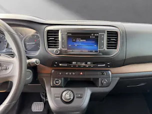 Toyota PROACE Verso L1 2.0 D Family