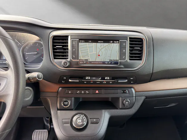 Toyota PROACE Verso L1 2.0 D Family