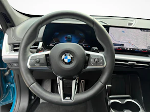 https://vehicle.imgix.net/4437559/79c483e1-7920-41b7-a80d-8d3dc67be8a7.jpg