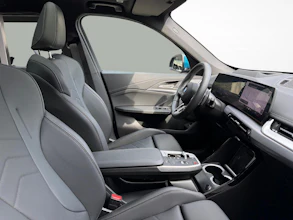 https://vehicle.imgix.net/4437559/e04fcdbb-6e15-4f80-98aa-d9ef7c8689b8.jpg