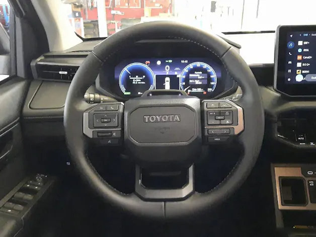Toyota Hilux Double Cab.-Pick-up 59KWh Style