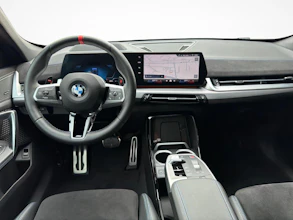 https://vehicle.imgix.net/4437605/7c21540e-d3ba-43d8-b2af-bd2cd544958f.jpg