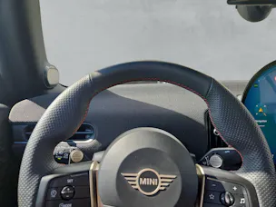 MINI Cabrio John Cooper Works Trim F57 2.0i  (CH)
