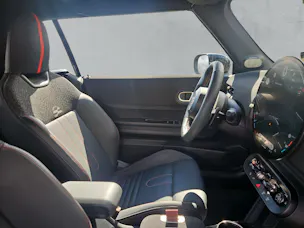 MINI Cabrio John Cooper Works Trim F57 2.0i  (CH)