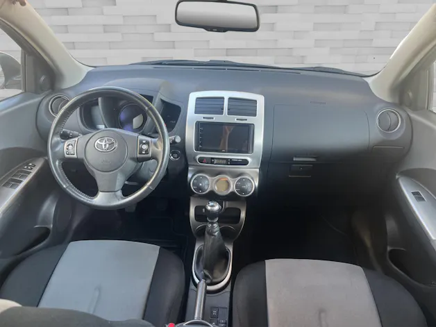 Toyota Urban Cruiser 1.4 D-4D Linea Sol 4WD