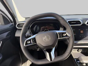 MG ZS 1.5 Hybrid+ Luxury