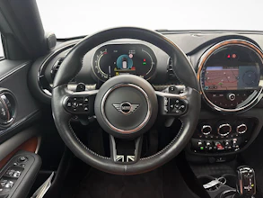 https://vehicle.imgix.net/4437652/136afe55-ff77-4154-8d52-bb03a872fd8a.jpg
