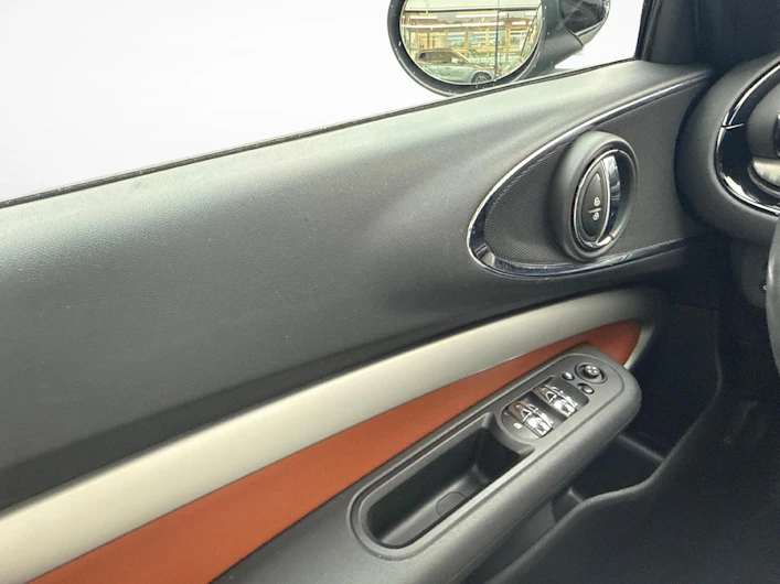 image du véhicule MINI CLUBMAN