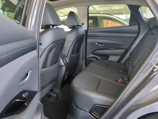 HYUNDAI TUCSON 1.6 T-GDi Hybrid Vertex Swiss Edition 4WD