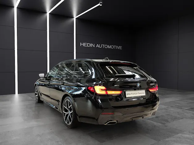 BMW 530e xDrive Touring M Sport Pure Harman/Kardon Surround Sound