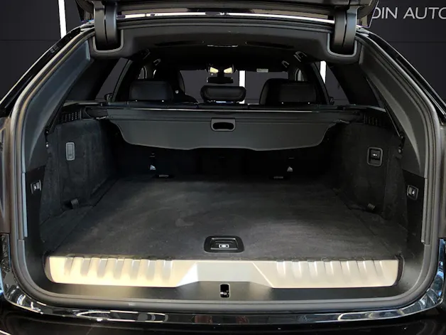 BMW 530e xDrive Touring M Sport Pure Harman/Kardon Surround Sound