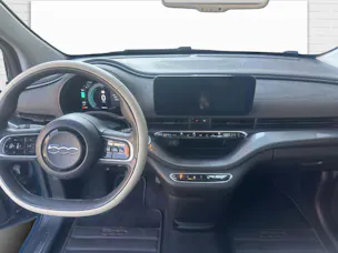FIAT 500 La Prima