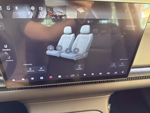 Leapmotor C10 EV AWD