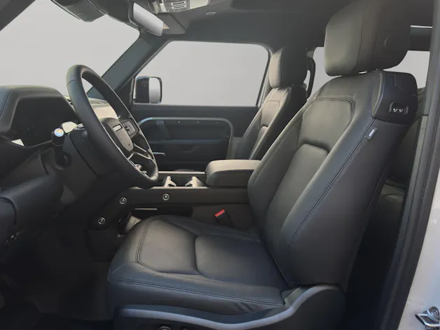 Land Rover Defender 90 3.0 D I6 350 X-Dynamic HSE