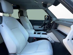 Fahrzeugbild LAND ROVER Defender 90 3.0 D I6 250 X-Dynamic SE