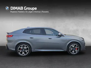 BMW iX2 30 Sport M Pro xDrive U10 (CH)