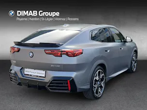 BMW iX2 30 Sport M Pro xDrive U10 (CH)