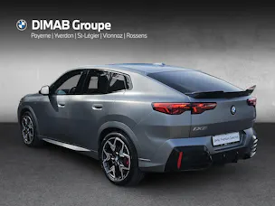 BMW iX2 30 Sport M Pro xDrive U10 (CH)