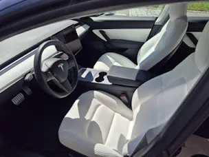 Tesla Model 3 Performance D 75 kWh 512 PS