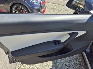 Tesla Model 3 Performance D 75 kWh 512 PS