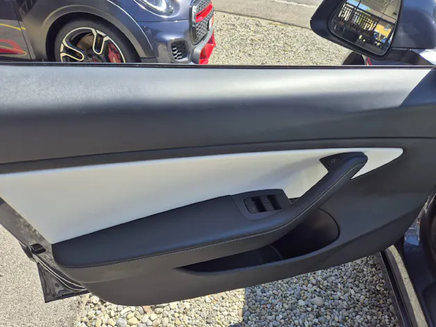 Tesla Model 3 Performance D 512