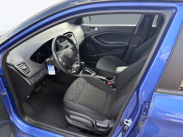 HYUNDAI i20 1.0 T-GDi Amplia