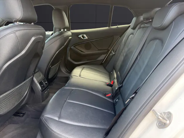 BMW 120d xDrive SAG