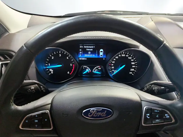 FORD Kuga 2.0 TDCi 150 Vignale