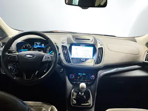 FORD Kuga 2.0 TDCi 150 Vignale