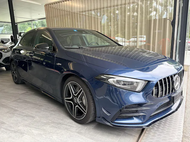 MERCEDES-BENZ A 35 AMG 4matic