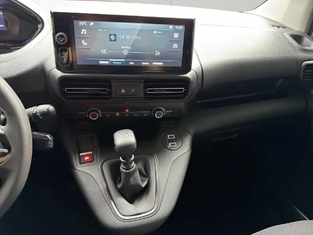 PEUGEOT Partner Kaw. 650 Standard 1.2
