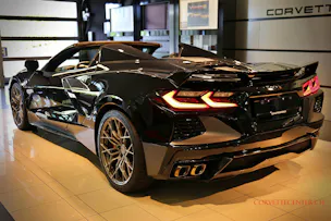 CHEVROLET Corvette Convertible 6.2 V8 Z51