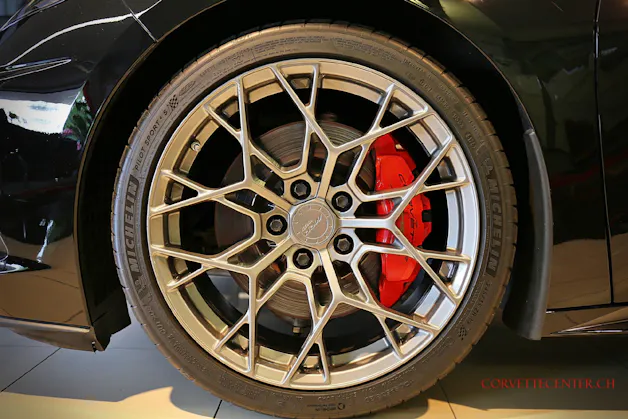 CHEVROLET Corvette Convertible 6.2 V8 Z51
