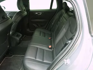 VOLVO V60 2.0 D4 R-Design AWD