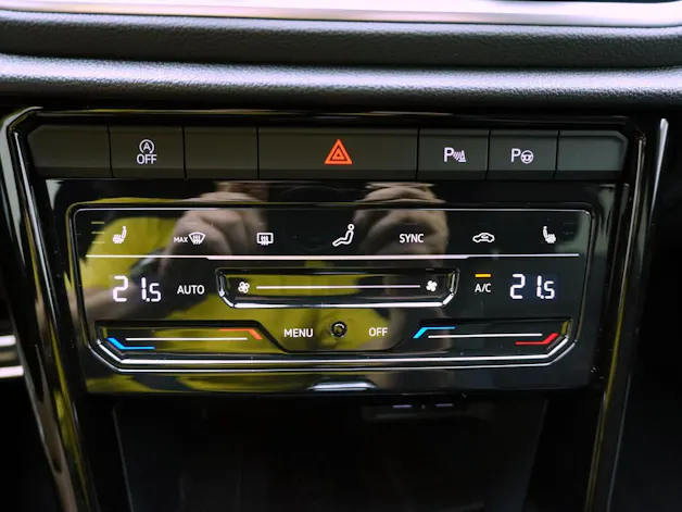 VW T-Roc 2.0 TSI DSG R-Line 4Motion