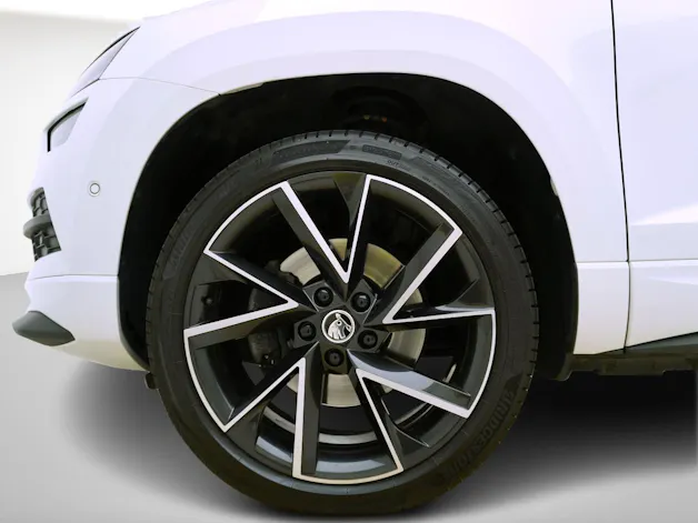 SKODA Karoq 2.0 TSI DSG Sport Line 4x4