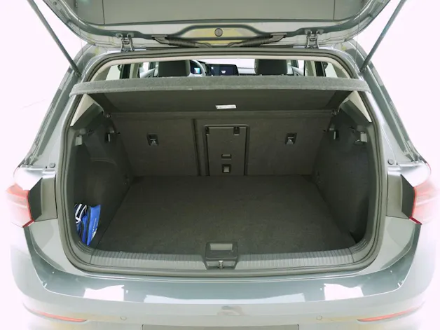 VW Golf 8 1.5 eTSI DSG Style