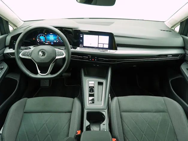VW Golf 8 1.5 eTSI DSG Style