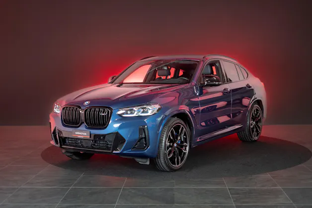 BMW X4 M40d / Rückfahrkamera / HeadUp / AHK