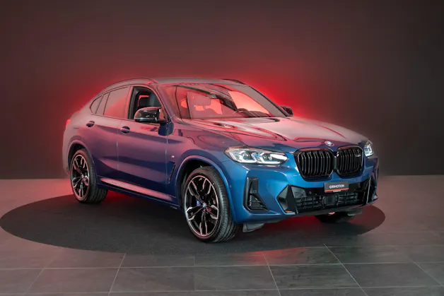 BMW X4 M40d / Rückfahrkamera / HeadUp / AHK