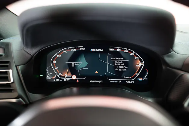 BMW X4 M40d / Rückfahrkamera / HeadUp / AHK
