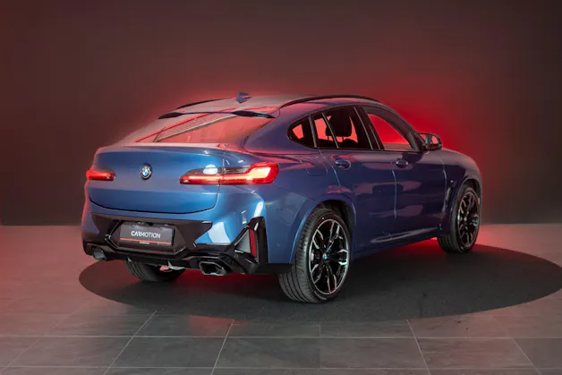 BMW X4 M40d / Rückfahrkamera / HeadUp / AHK